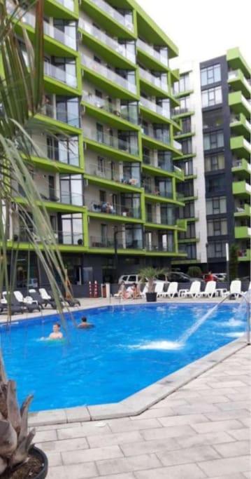 Alezzy Reasort Luxury Apartment 81 Prima Linie La Mare Нэводари Экстерьер фото