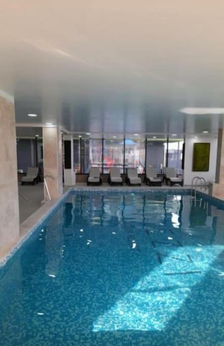 Alezzy Reasort Luxury Apartment 81 Prima Linie La Mare Нэводари Экстерьер фото