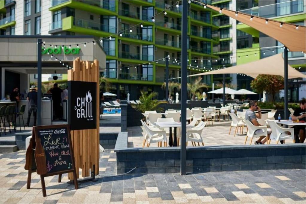 Alezzy Reasort Luxury Apartment 81 Prima Linie La Mare Нэводари Экстерьер фото